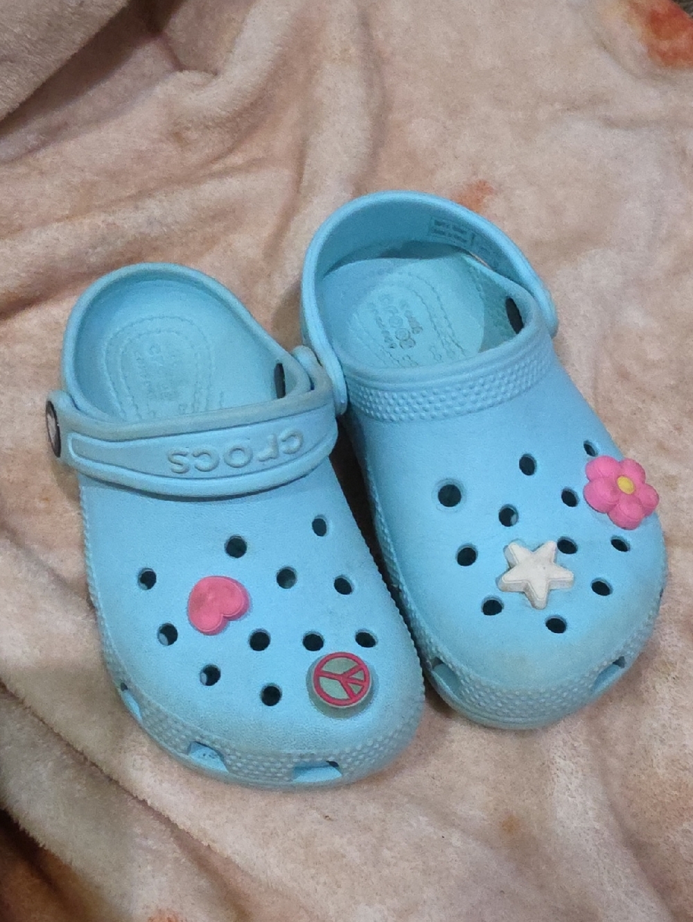 CROCS Kids Light Blue Clogs with Pink Charm Accents